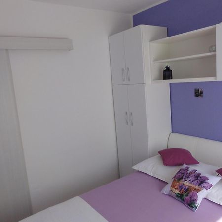 Apartments Babaja โตรกีร์ ห้อง รูปภาพ