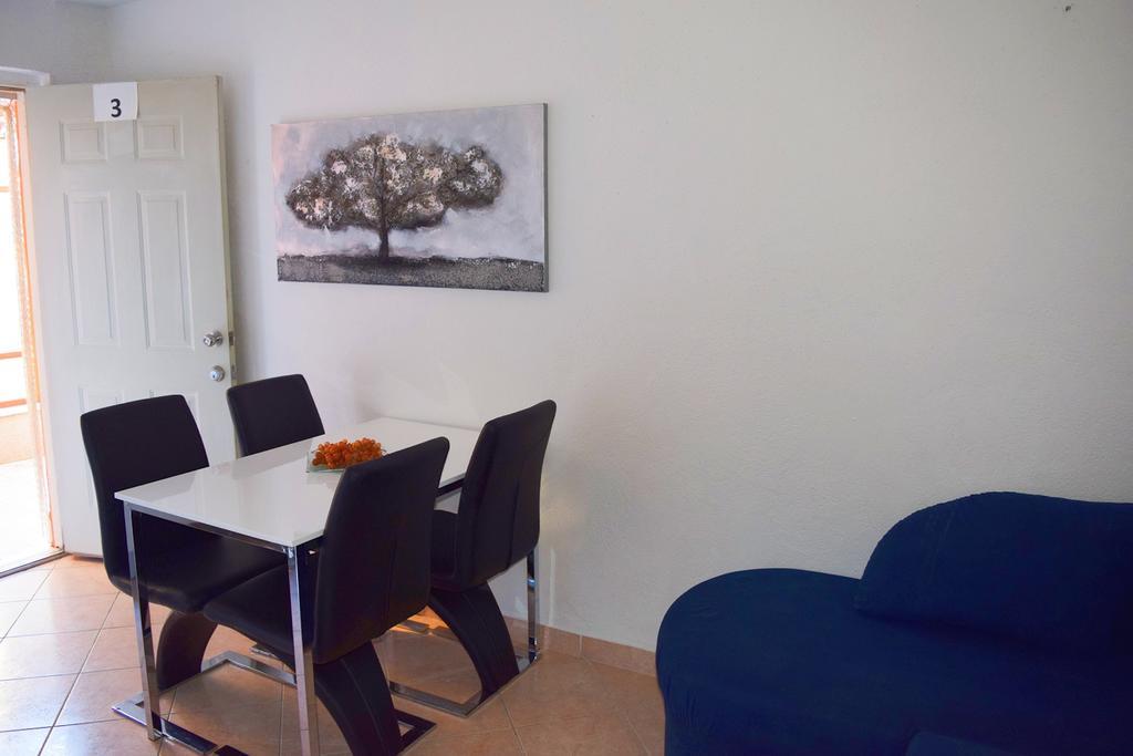 Apartments Babaja โตรกีร์ ภายนอก รูปภาพ