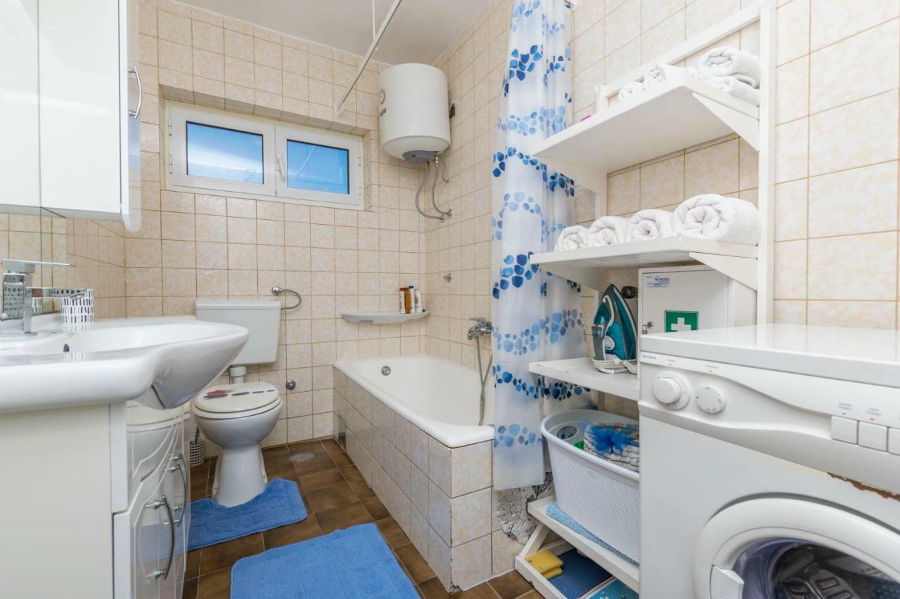 Apartments Babaja โตรกีร์ ภายนอก รูปภาพ