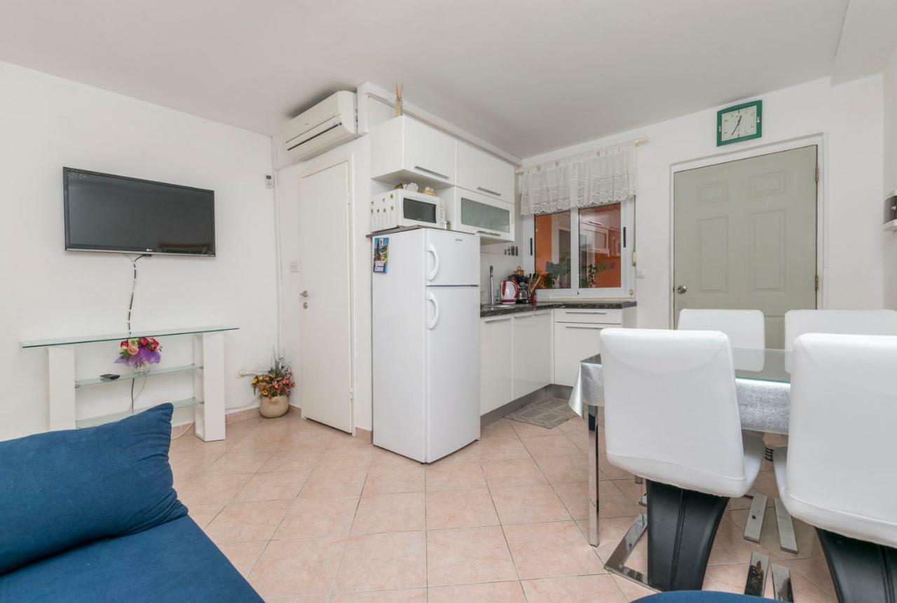 Apartments Babaja โตรกีร์ ภายนอก รูปภาพ