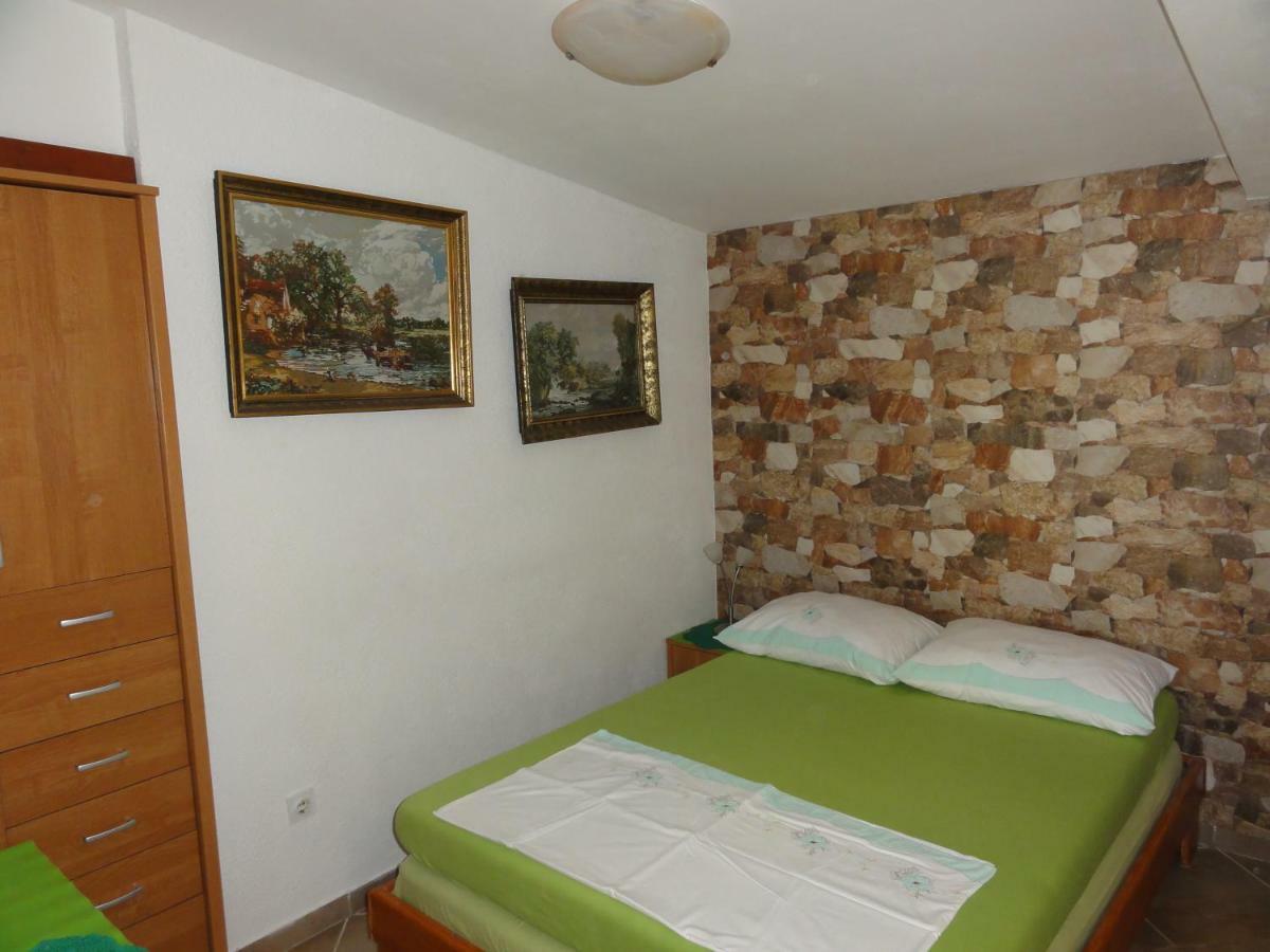 Apartments Babaja โตรกีร์ ภายนอก รูปภาพ